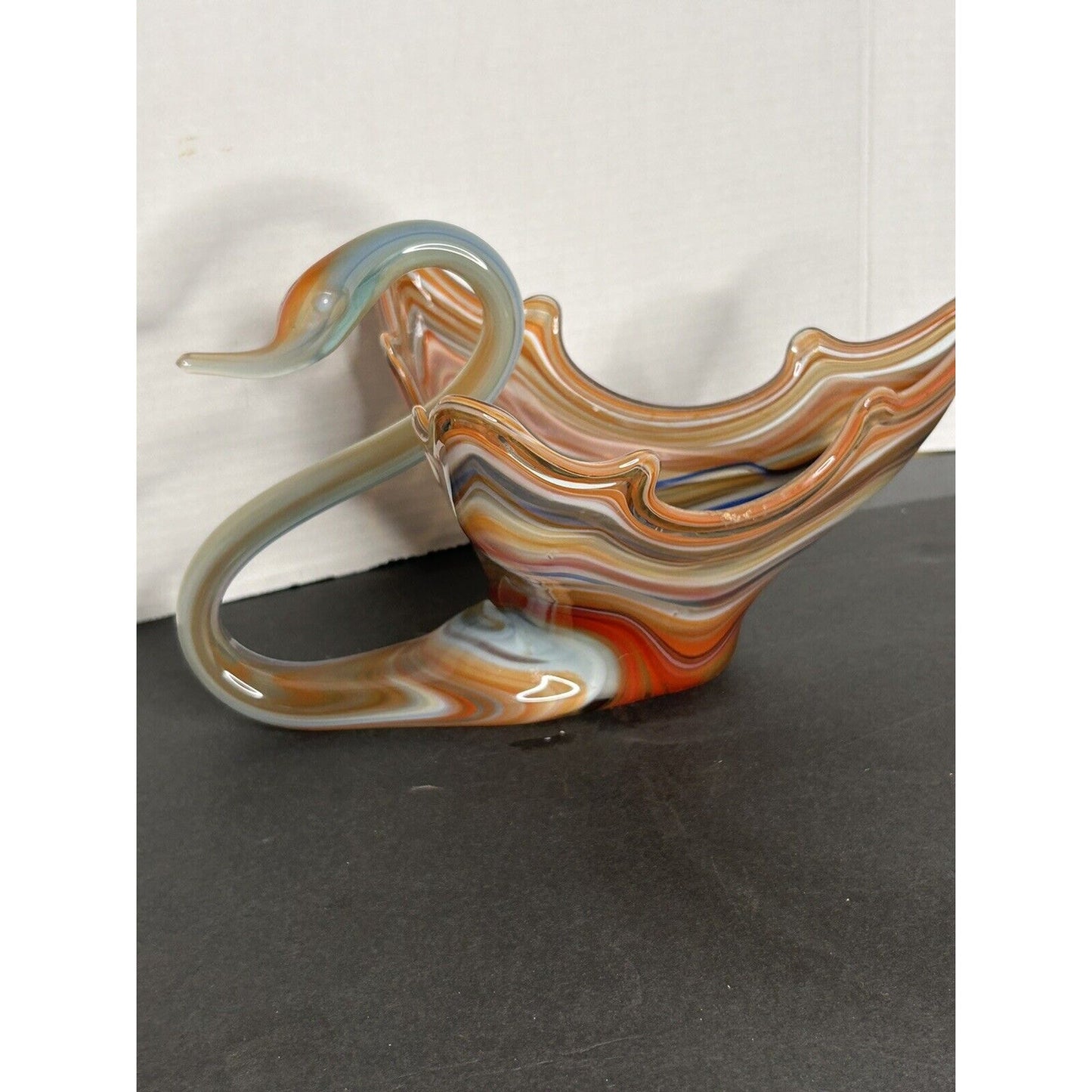 Vintage MCM Murano glass swan dish full profile display