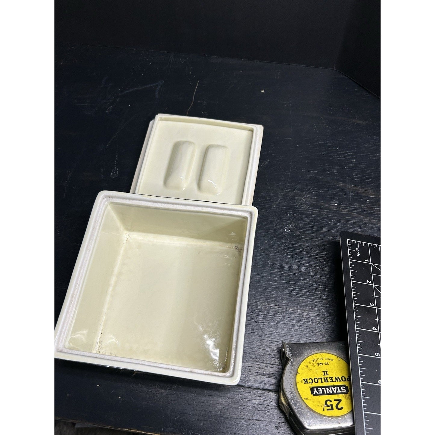 Vintage Hall's Covered Refrigerator Dish Silhouette Deco USA 1940s Mid Century