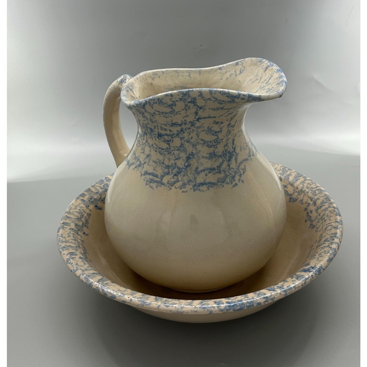Robinson Ransbottom Blue Spongeware Pitcher and Bowl Set, RRP Pottery Stoneware Basin, Primitive Farmhouse Kitchen Decor, Rare