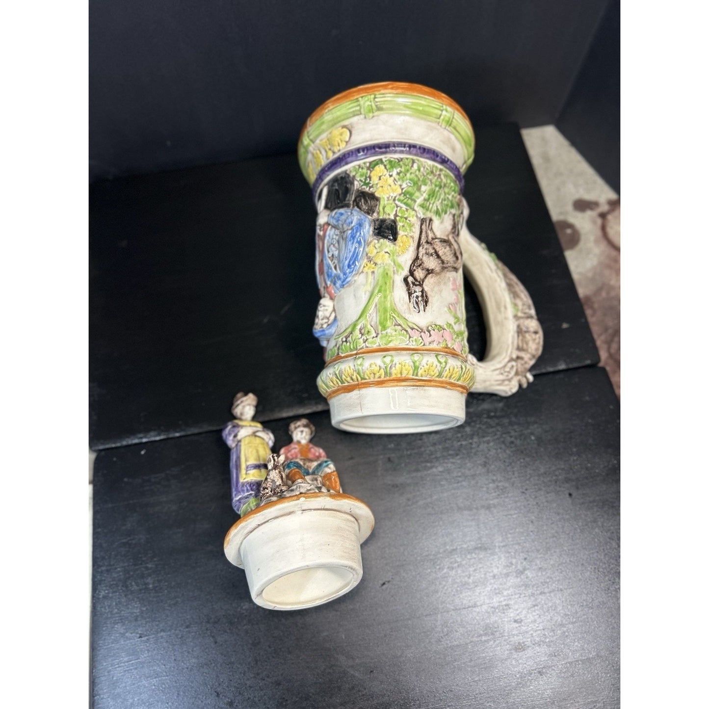 VINTAGE LARGE HANDMADE HAND PAINTED HUNTING GERMAN 1974 BEER STEIN MUG WITH LID