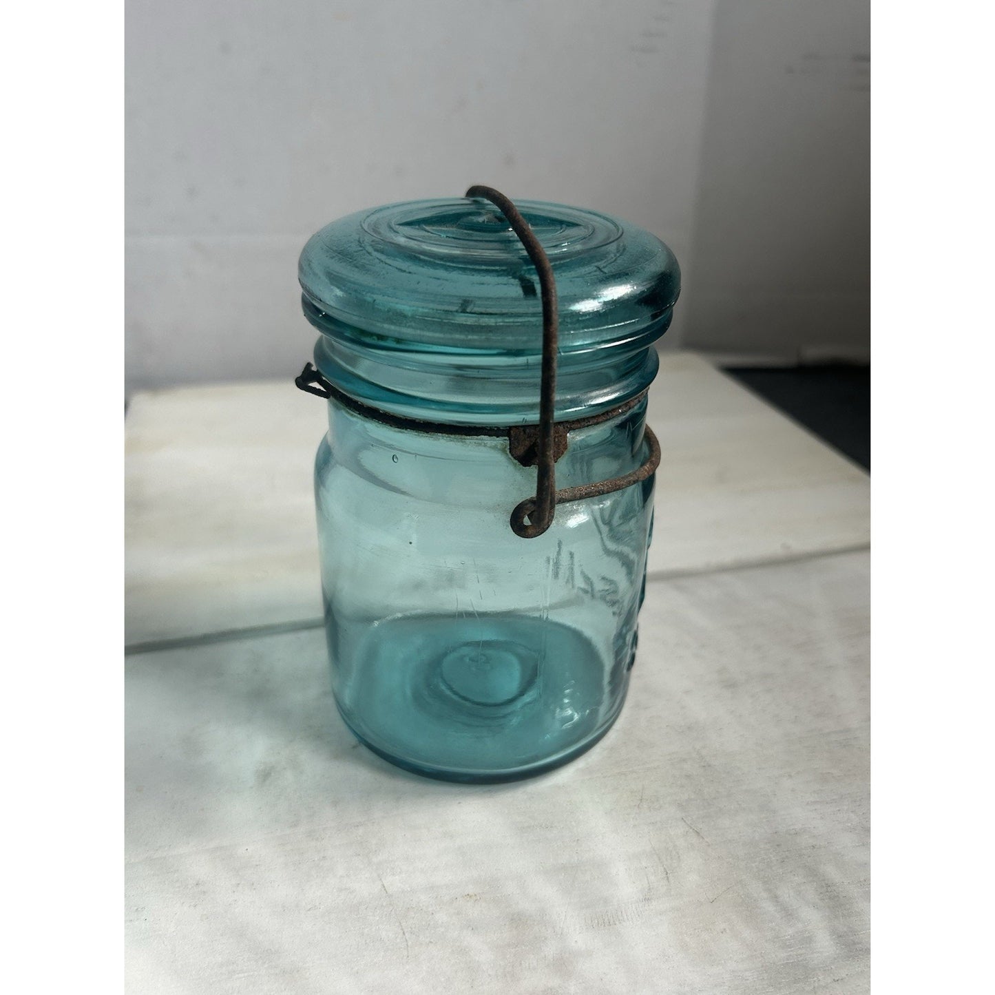 Vintage Ball Sure Seal Pint Mason Jar Blue Aqua Wire Bail w/ Lid – 1930s USA