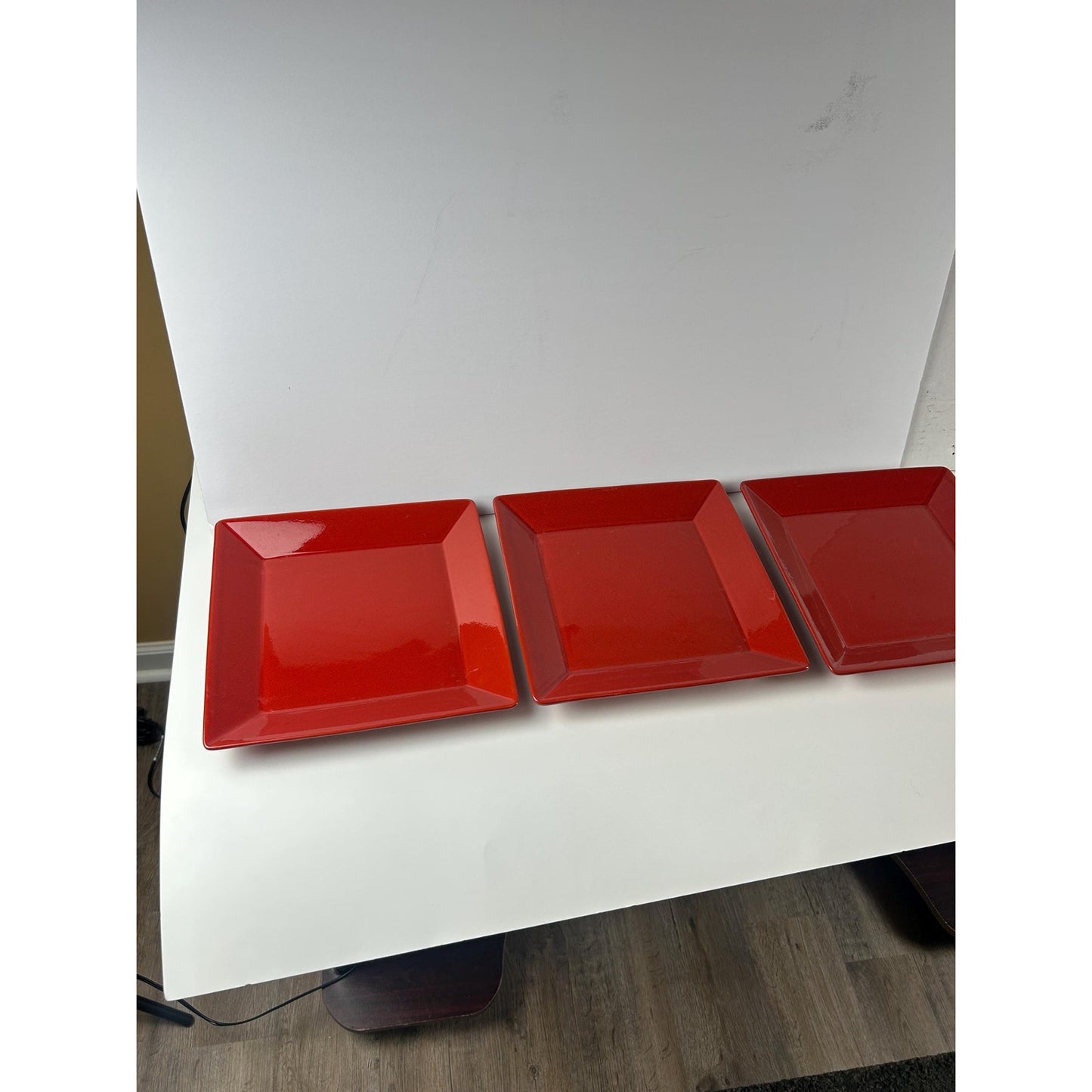 Waechtersbach Red Square Plates Set of 3 – Candy Apple Red Dinner Plates – Modern German Stoneware • Holiday Table Decor • 10”
