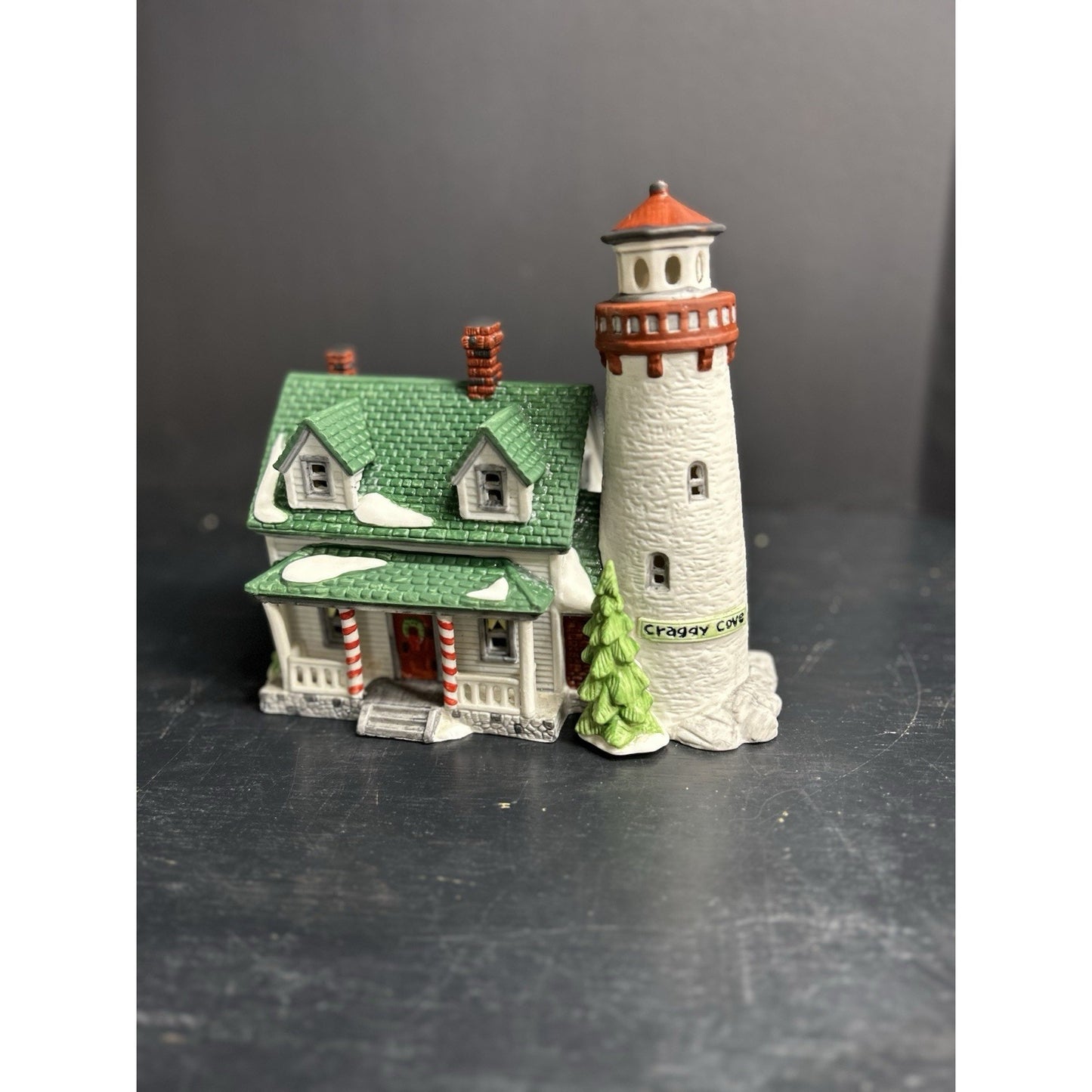 Dept 56 Craggy Cove Lighthouse 1987 New England Village Christmas Light House