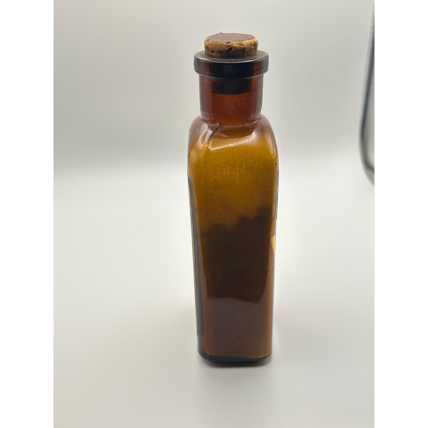 Antique Eli Lilly Calcium Sulphide Tablet Bottle w/ Original Contents & Cork