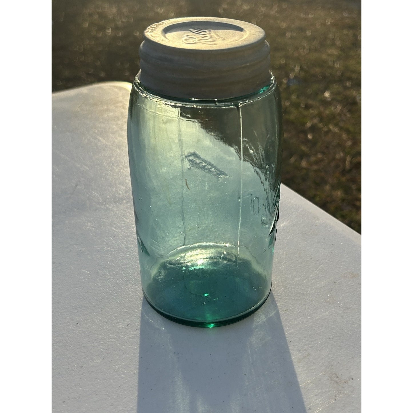 Vintage Ball Triple L quart jar 1900-1910 top view opening