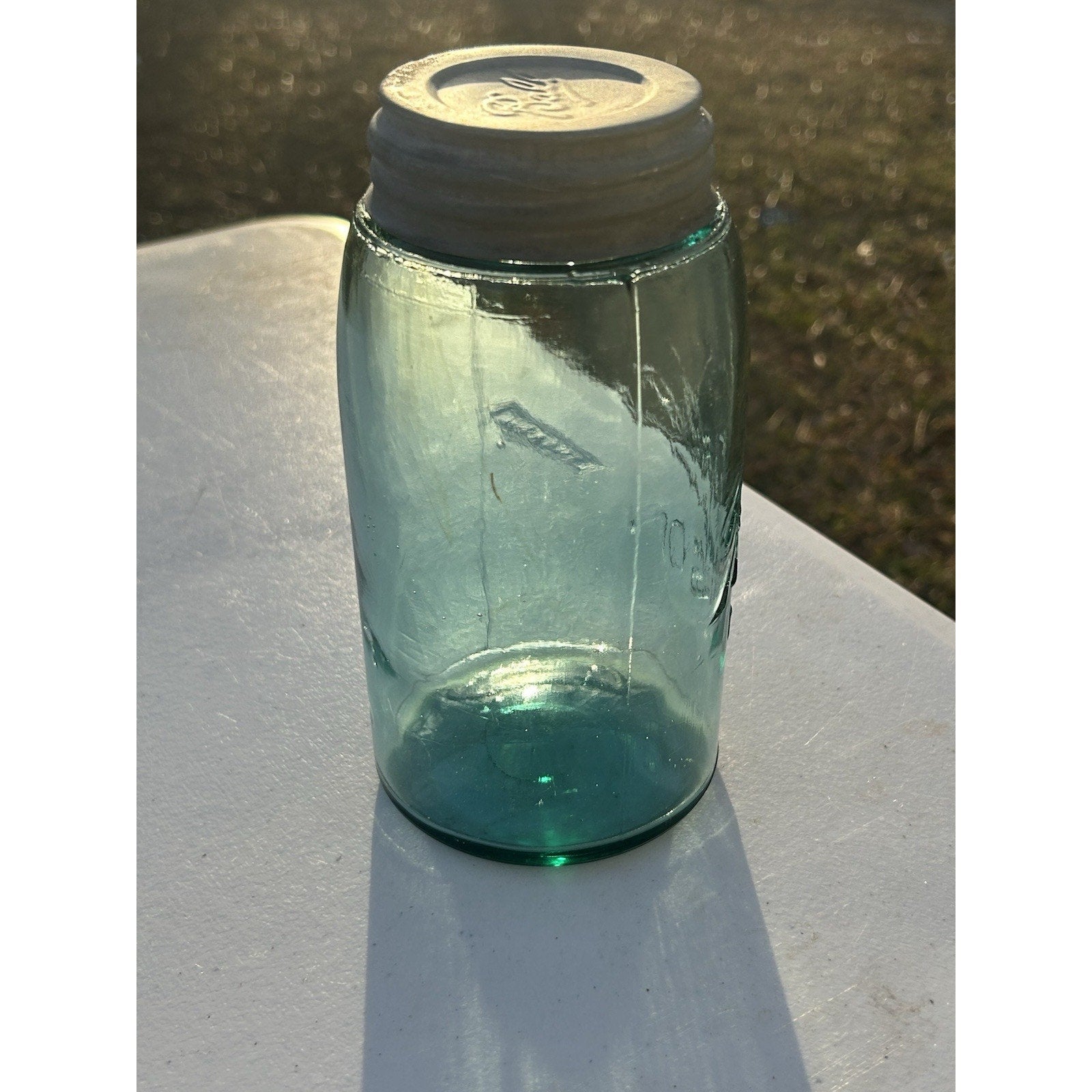Vintage Ball Triple L quart jar 1900-1910 top view opening
