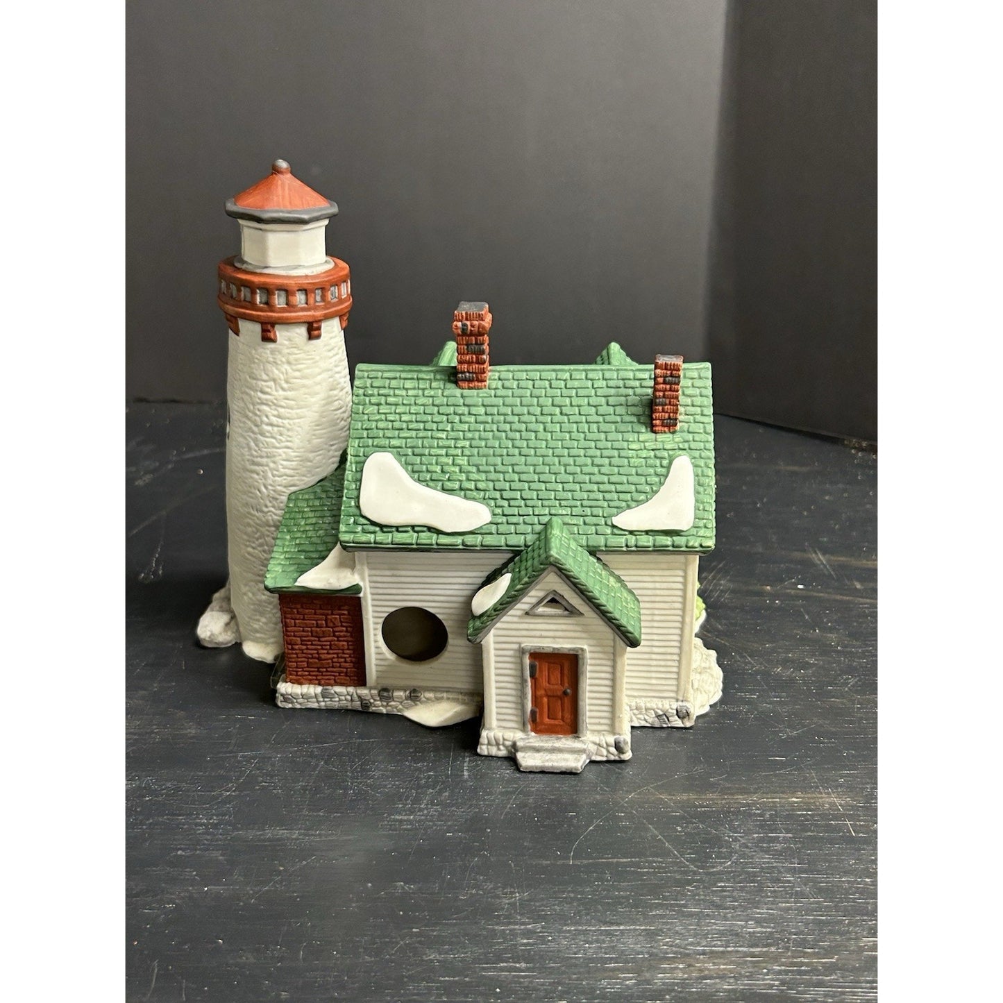 Dept 56 Craggy Cove Lighthouse 1987 New England Village Christmas Light House