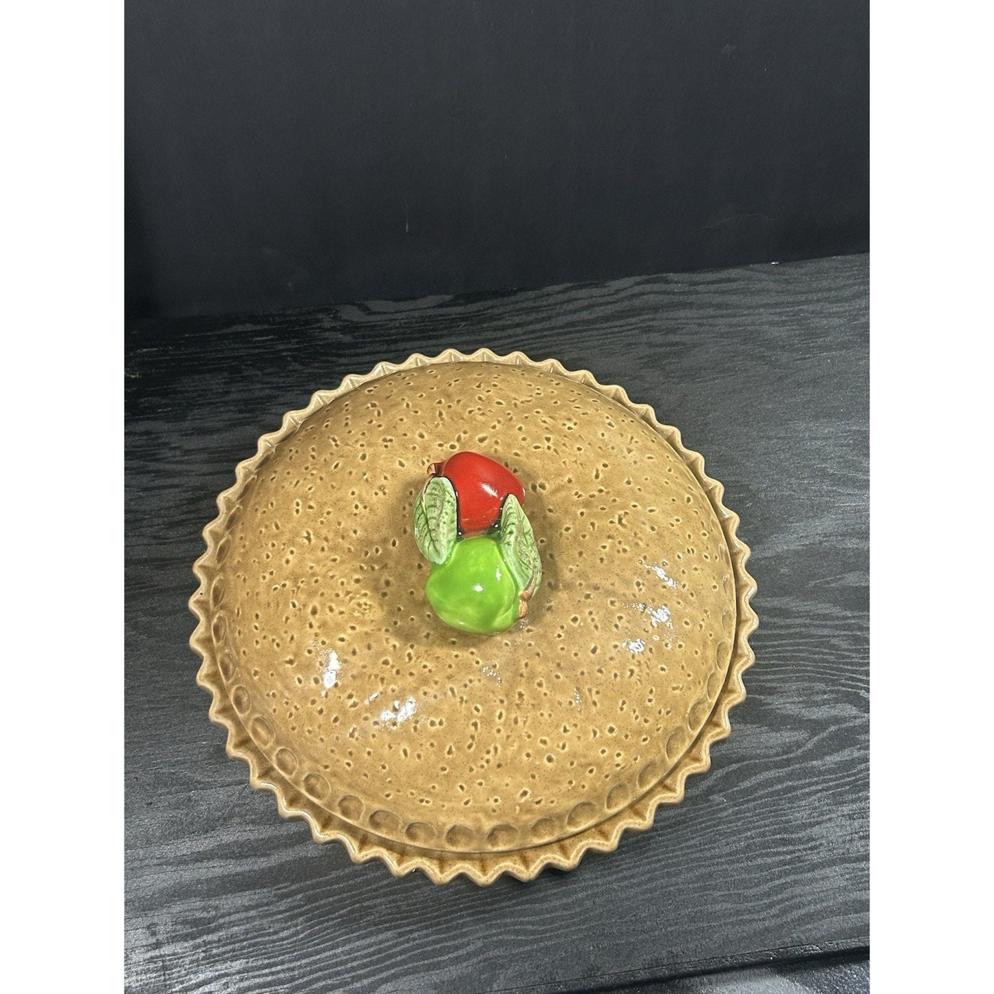Vintage Apple Pie Keeper Dish w/ Lid – Ceramic Crust Topper Country Kitchen