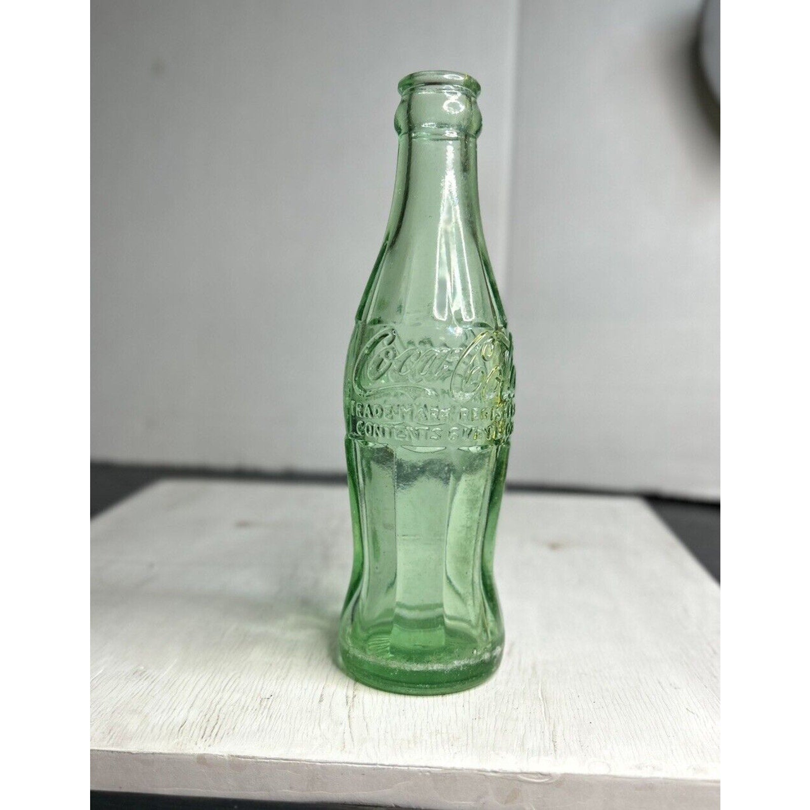 Gorgeous 1959 Coca-Cola Hobble Skirt Embossed 6.5 oz Suffolk VA Vintage Soda