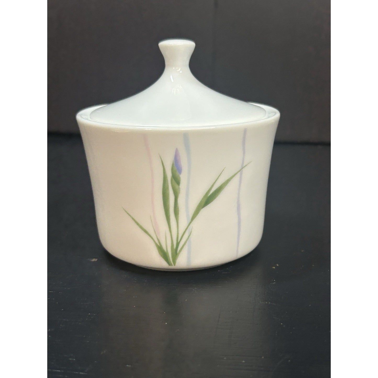Vintage Corning Corelle Sugar Bowl Shadow Iris pattern full set view