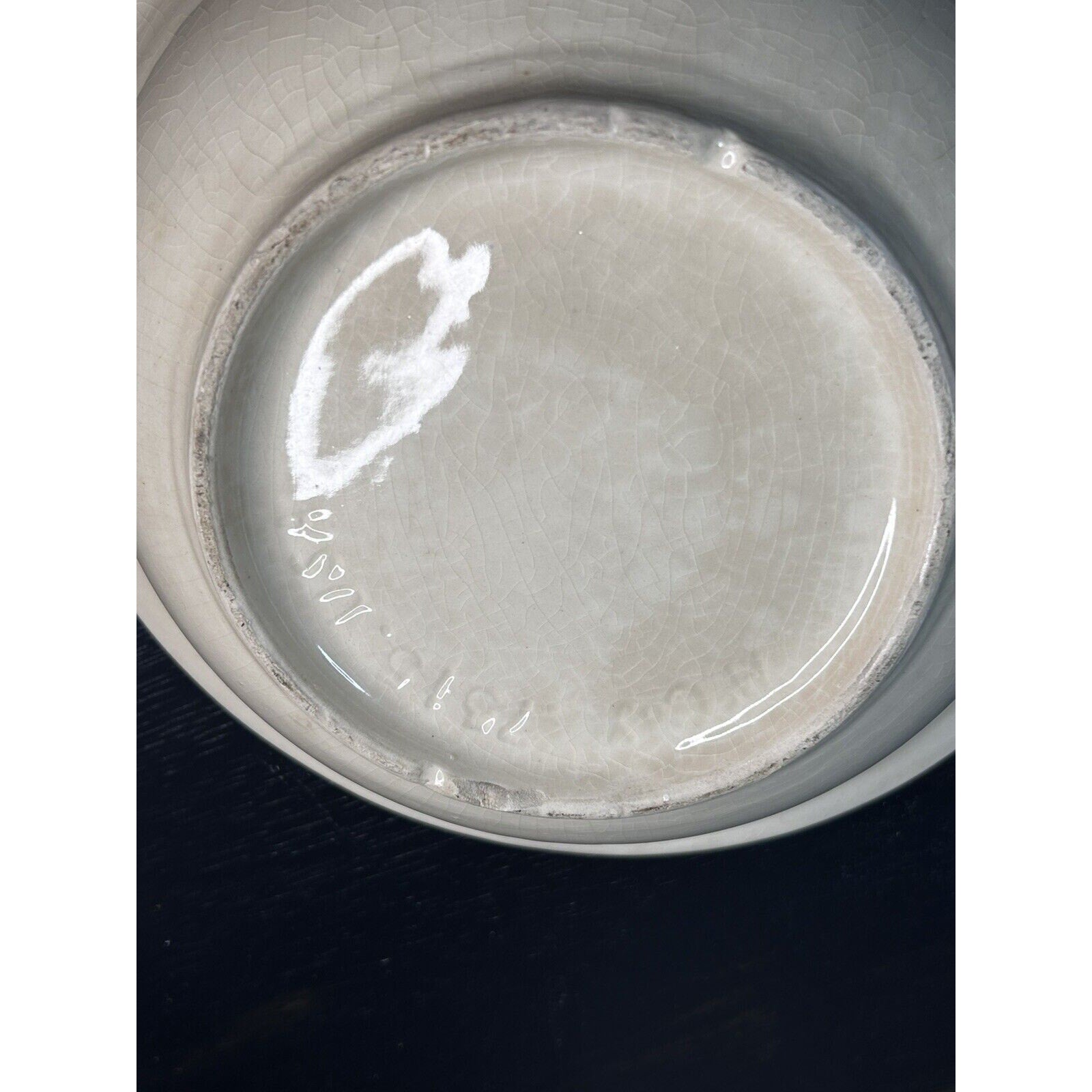 Vintage McCoy pottery bowl cream white glaze interior detail