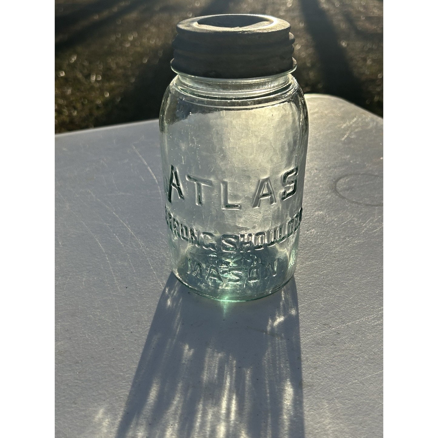 Antique Atlas Strong Shoulder Quart Canning Jar — Light Cornflower Blue — Seed Bubble Glass — Rare Color Variant