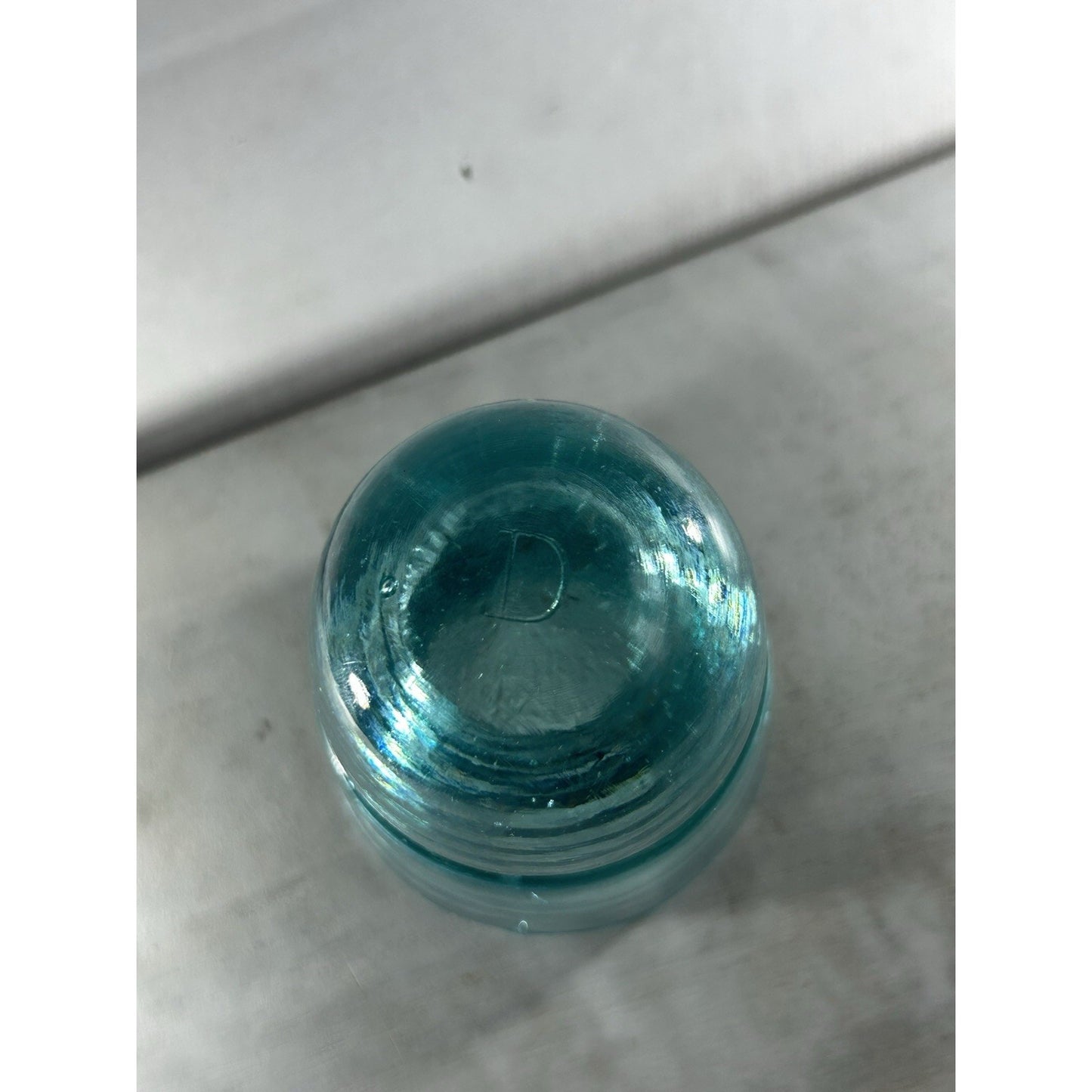 Gorgeous Vintage Ice Blue Brookfield CD 145 Beehive Glass Insulator . Great Cond