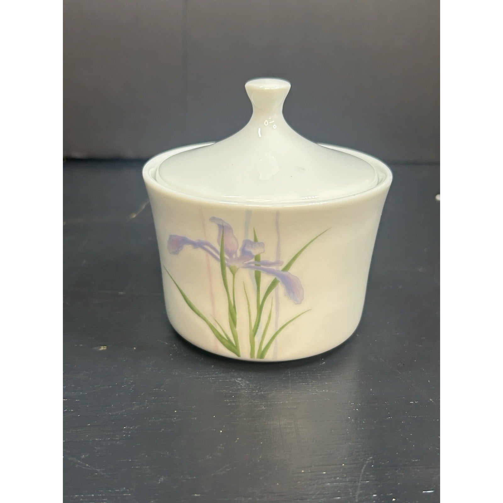 Vintage Corelle Sugar Bowl with lid closed Shadow Iris pattern