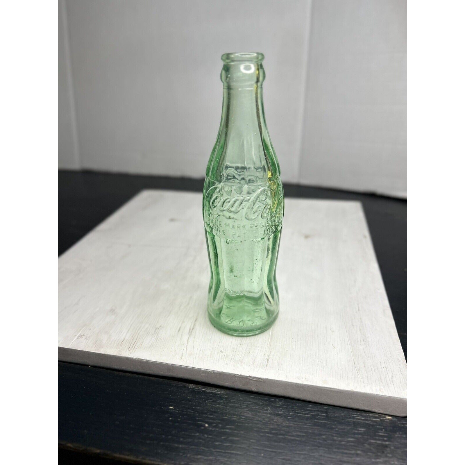 Scarce 1939 WWII Coca-Cola Hobble Skirt Pat D Embossed 6oz Waycross GA