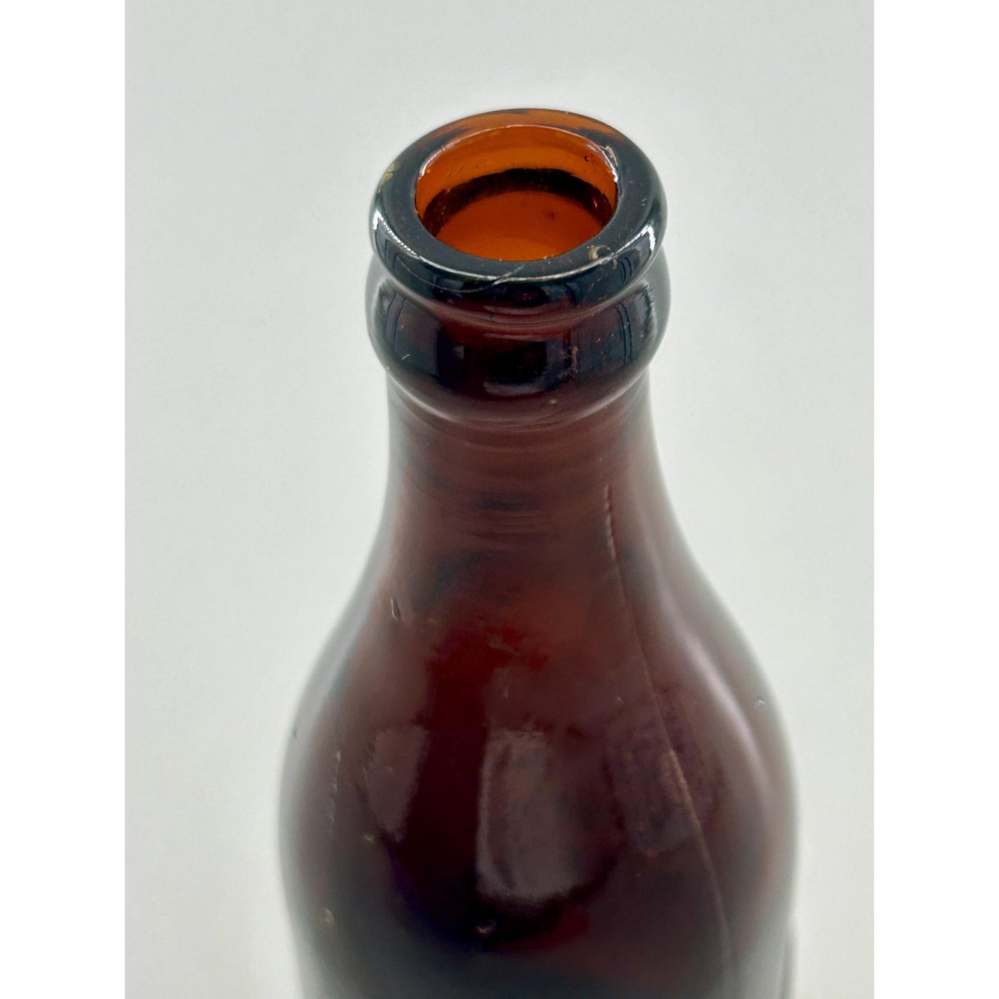 Antique 1910 Huntsville Alabama Coca-Cola Bottle, Cherry Amber Straight-Sided Coke, Double ROOT Error, Root 1069, Near Mint