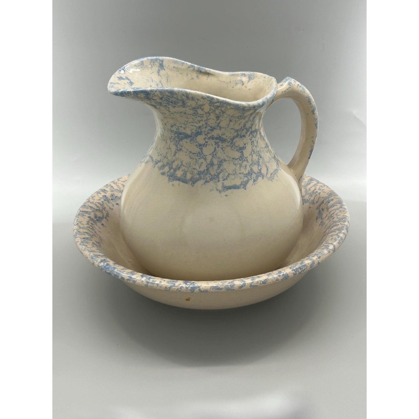Robinson Ransbottom Blue Spongeware Pitcher and Bowl Set, RRP Pottery Stoneware Basin, Primitive Farmhouse Kitchen Decor, Rare
