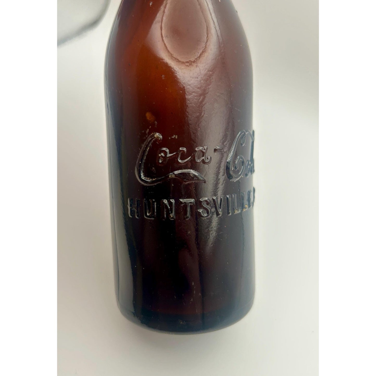Antique 1910 Huntsville Alabama Coca-Cola Bottle, Cherry Amber Straight-Sided Coke, Double ROOT Error, Root 1069, Near Mint