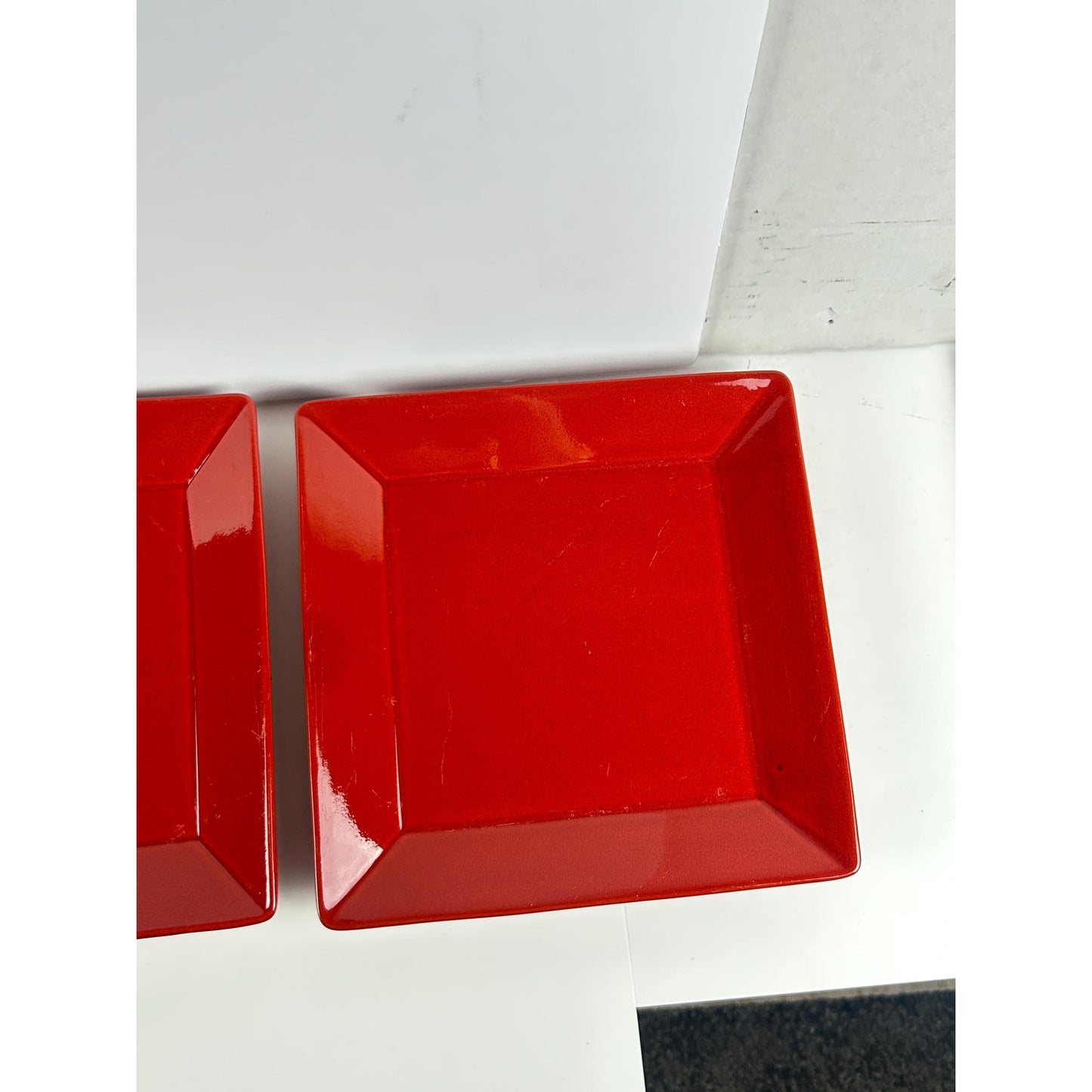 Waechtersbach Red Square Plates Set of 3 – Candy Apple Red Dinner Plates – Modern German Stoneware • Holiday Table Decor • 10”