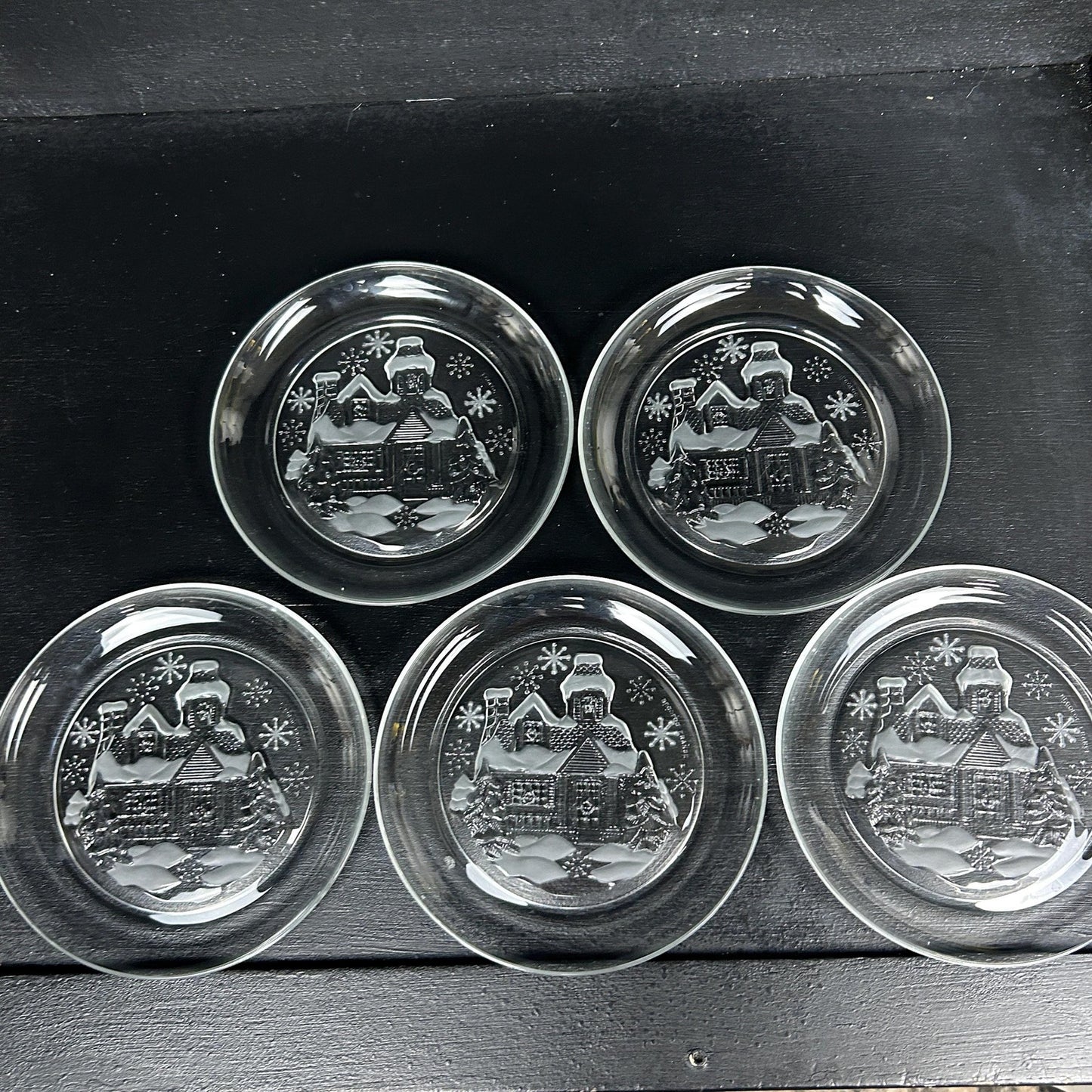 Arcroc “Welcome Home” Christmas Plates • Frosted Winter Cottage Glass Dessert Plates • Vintage Clear Holiday Snow Scene Set of 5 (7.75”)