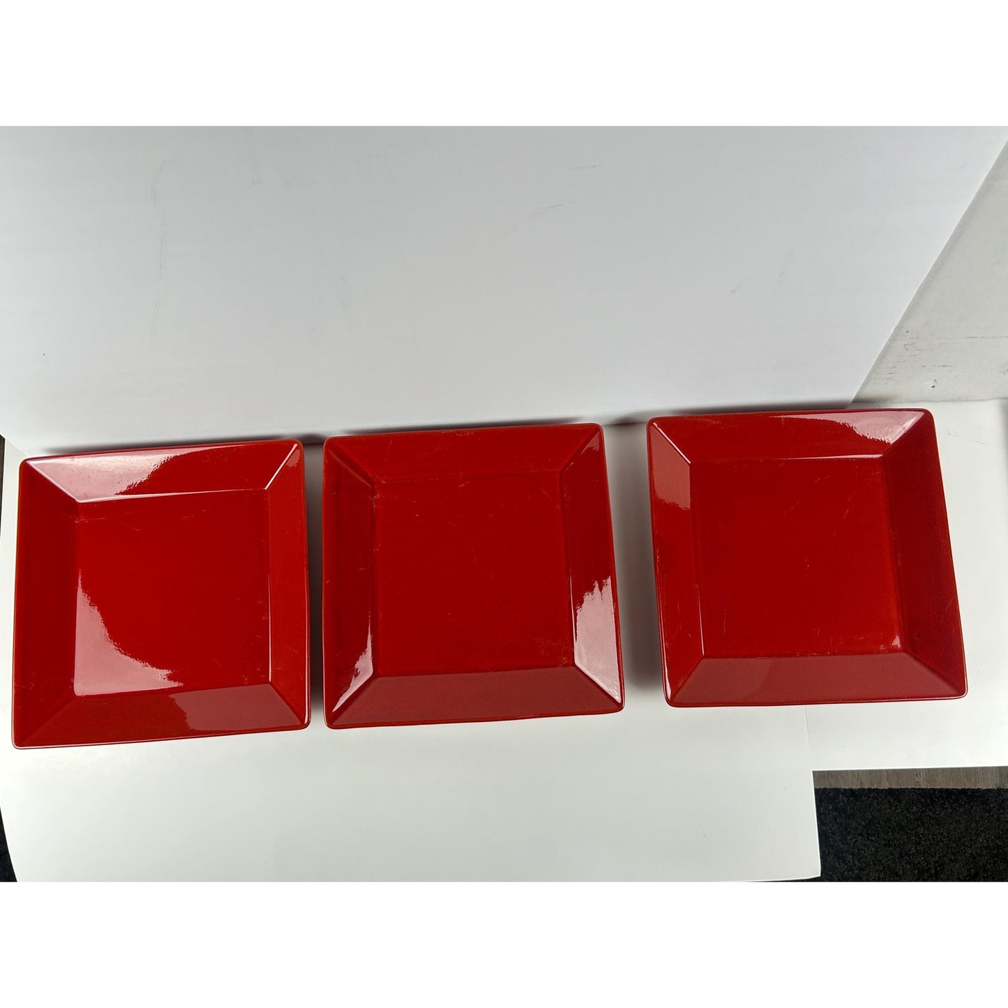 Waechtersbach Red Square Plates Set of 3 – Candy Apple Red Dinner Plates – Modern German Stoneware • Holiday Table Decor • 10”