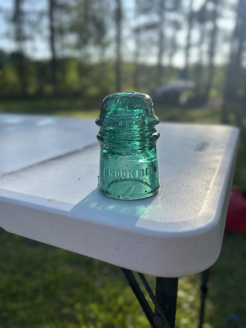 Brookfield Emerald Green Glass Insulator, Bubbled Beehive Telegraph, Early 1900s image 6