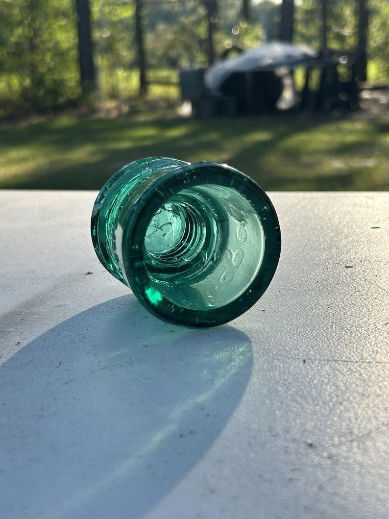 Brookfield Emerald Green Glass Insulator, Bubbled Beehive Telegraph, Early 1900s image 4