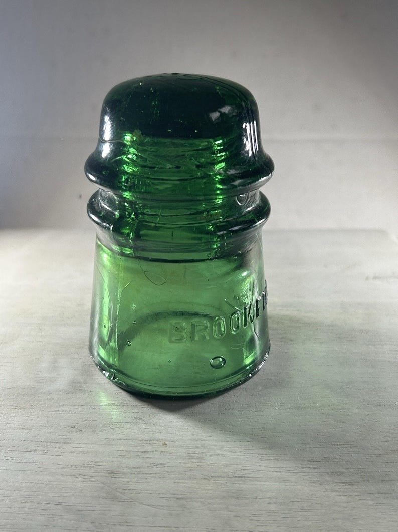 Antique Brookfield CD 145 Emerald Green Insulator Heavy Bold Bubbling Color Gem-Like 1900s image 4