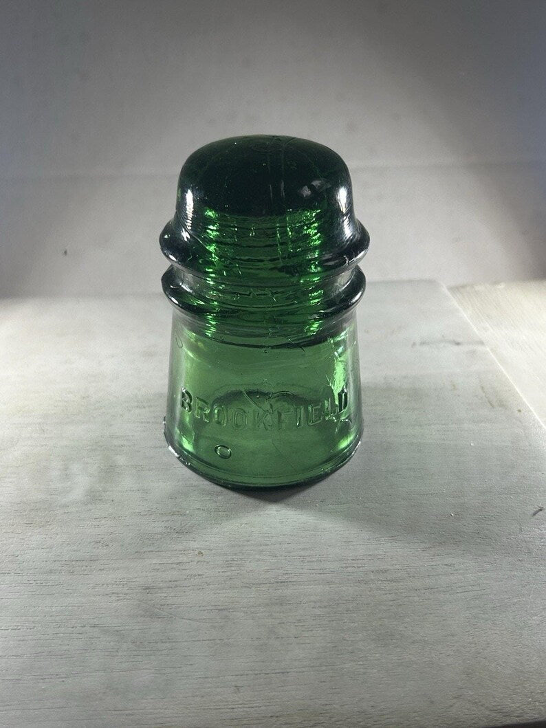 Antique Brookfield CD 145 Emerald Green Insulator Heavy Bold Bubbling Color Gem-Like 1900s image 3