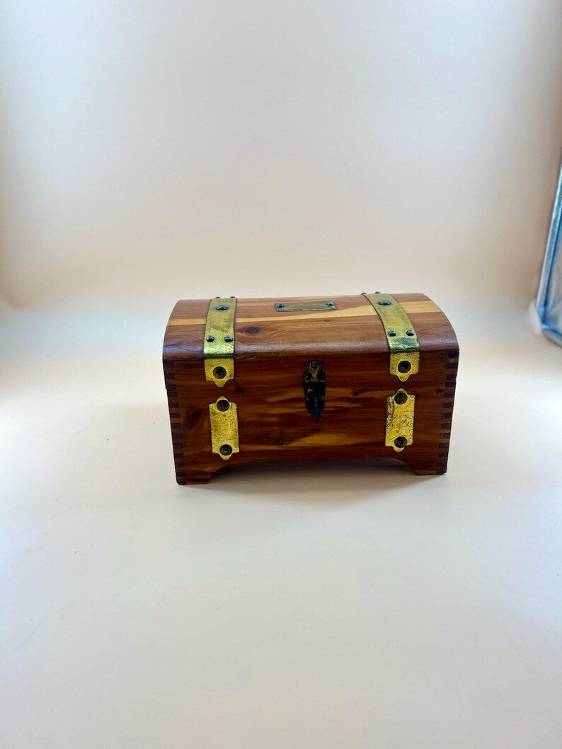 Antique Cedar Jewelry Box McGraw Box Co 1926 Patent Art Deco Cedar Keepsake Chest Vintage Wooden Jewelry Chest Dovetail Cedar Trinket Box image 9