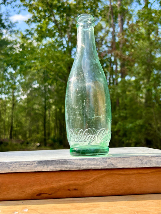 Antique Billy Baxter 10 ounce aqua green embossed soda bottle